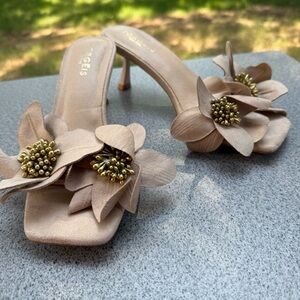 Elegant‎ Beige Floral Heels